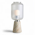 Lampe de table en verre transparent et marbre avec une base de 15 x 15 x 30cm